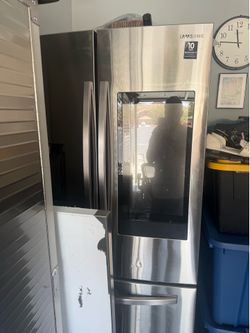 Refrigerator LG