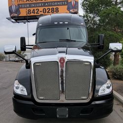 T680 KENWORTH HEADLIGHTS