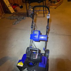 Snow Blower 