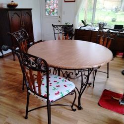 Table With Five Chairs