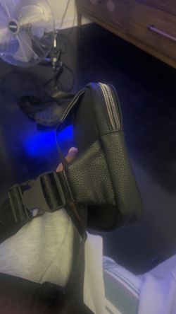 True religion cross body