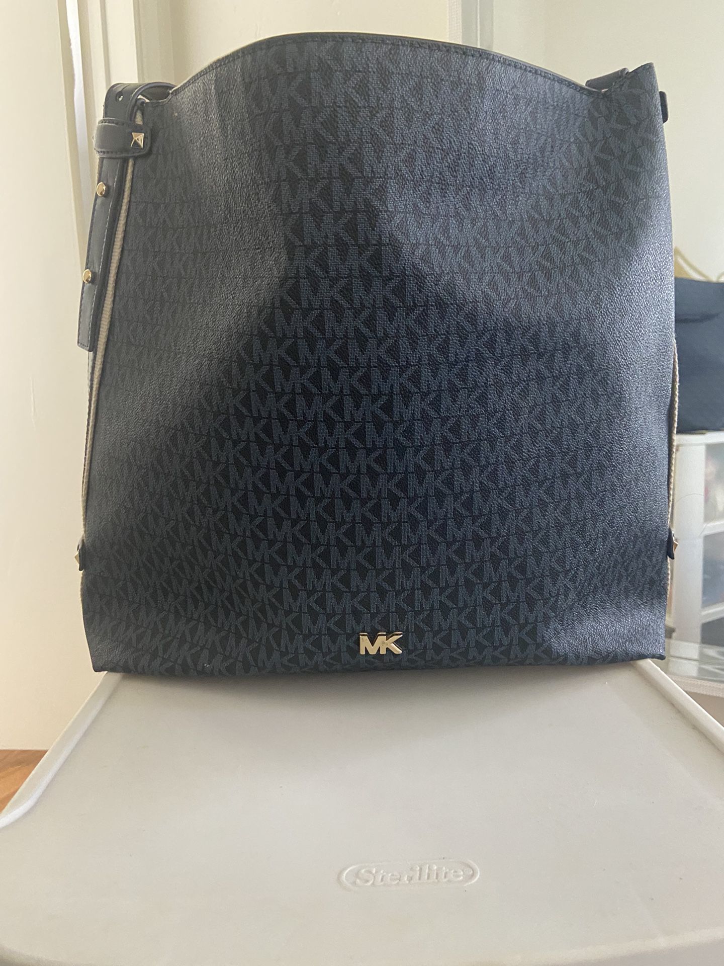 Michael Kors-Handbag 