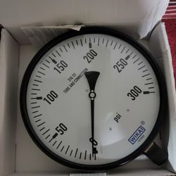 WIKA pressure gauge 300 psi