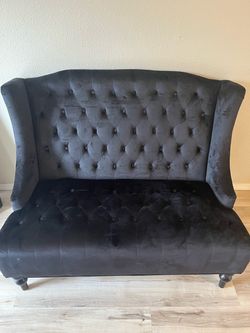 Love seat couch