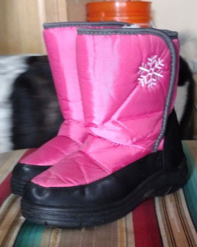 Snow Boots
