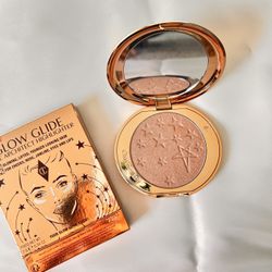Charlotte Tilbury Glow Glide Highlighter