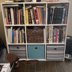 3x3 Cube Shelf / Storage Bookcase