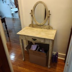 Make Up Vanity Mirror