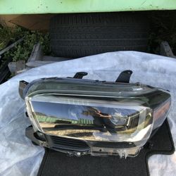 Headlight Side Driver Toyota Trd Tacoma 2016-2023