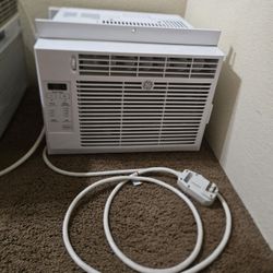 GE Window Air Conditioner 