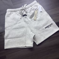 Essentials Shorts Light Grey