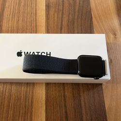 Apple Watch Se ( Gen 2 ) 40mm Midnight Black