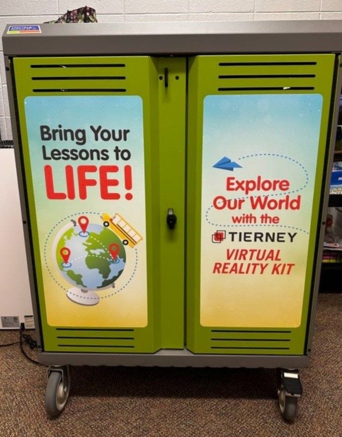 Tierney Virtual Reality Kit 30 Headsets w/Charging cabinet, ClassVR Excellent!!!