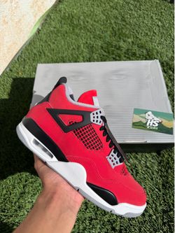 Jordan 4 Toro Bravo