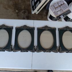 Victorian Style Picture Frame Set Of 4