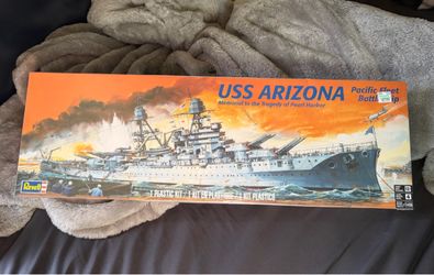 Revell  U.S.S. ARIZONA BATTLESHIP Model Kit - New SEALED