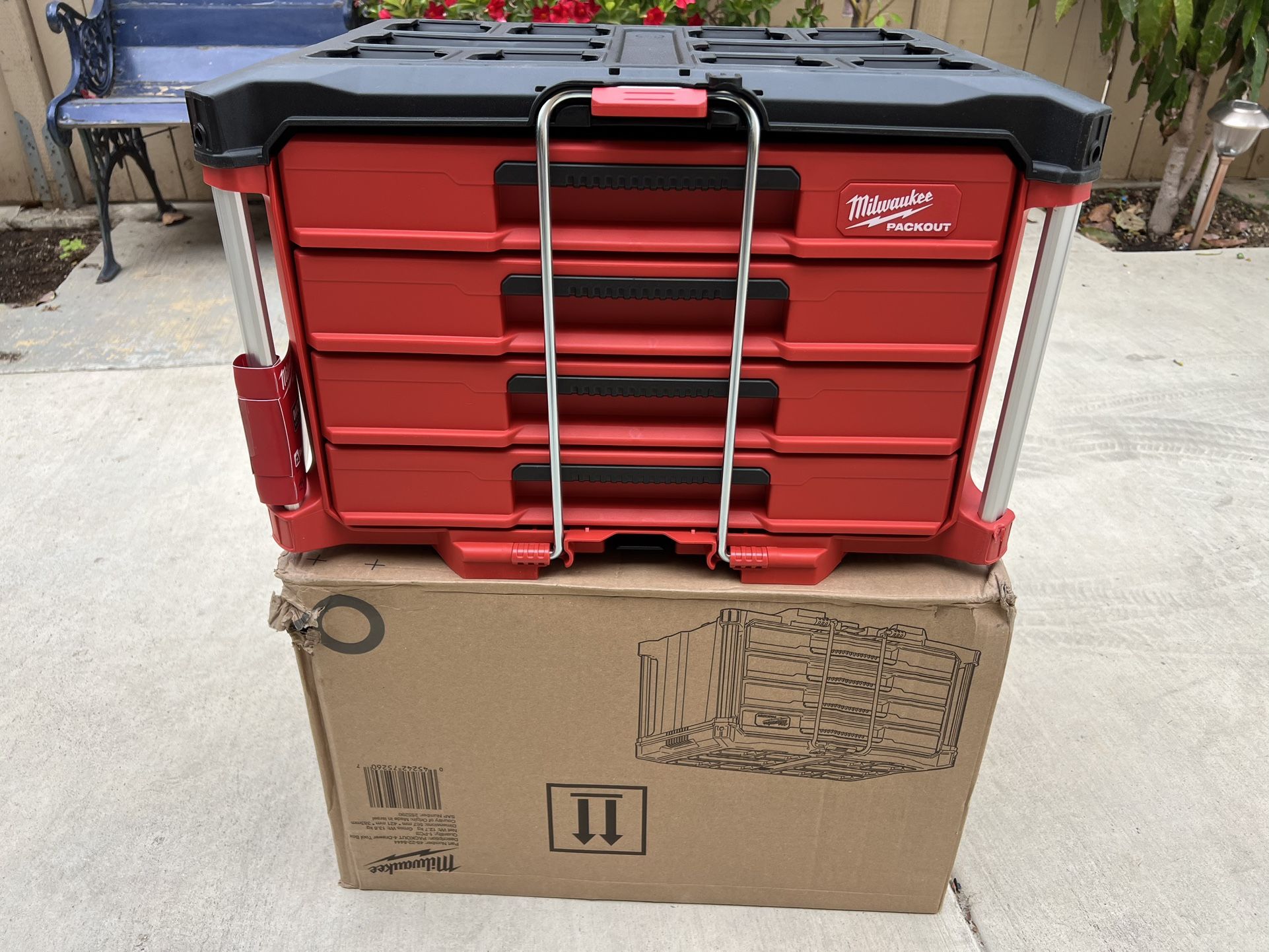 Milwaukee Packout 4 Drawers Tool Box
