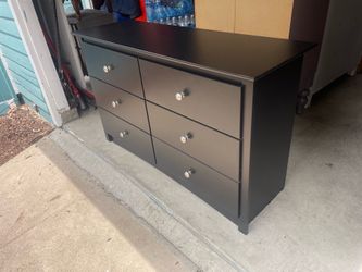 6 Drawer Dresser