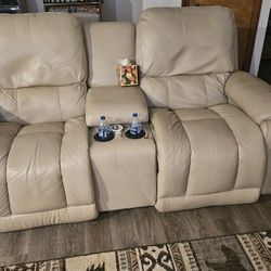 La-Z-Boy Leather Sofa & Loveseat