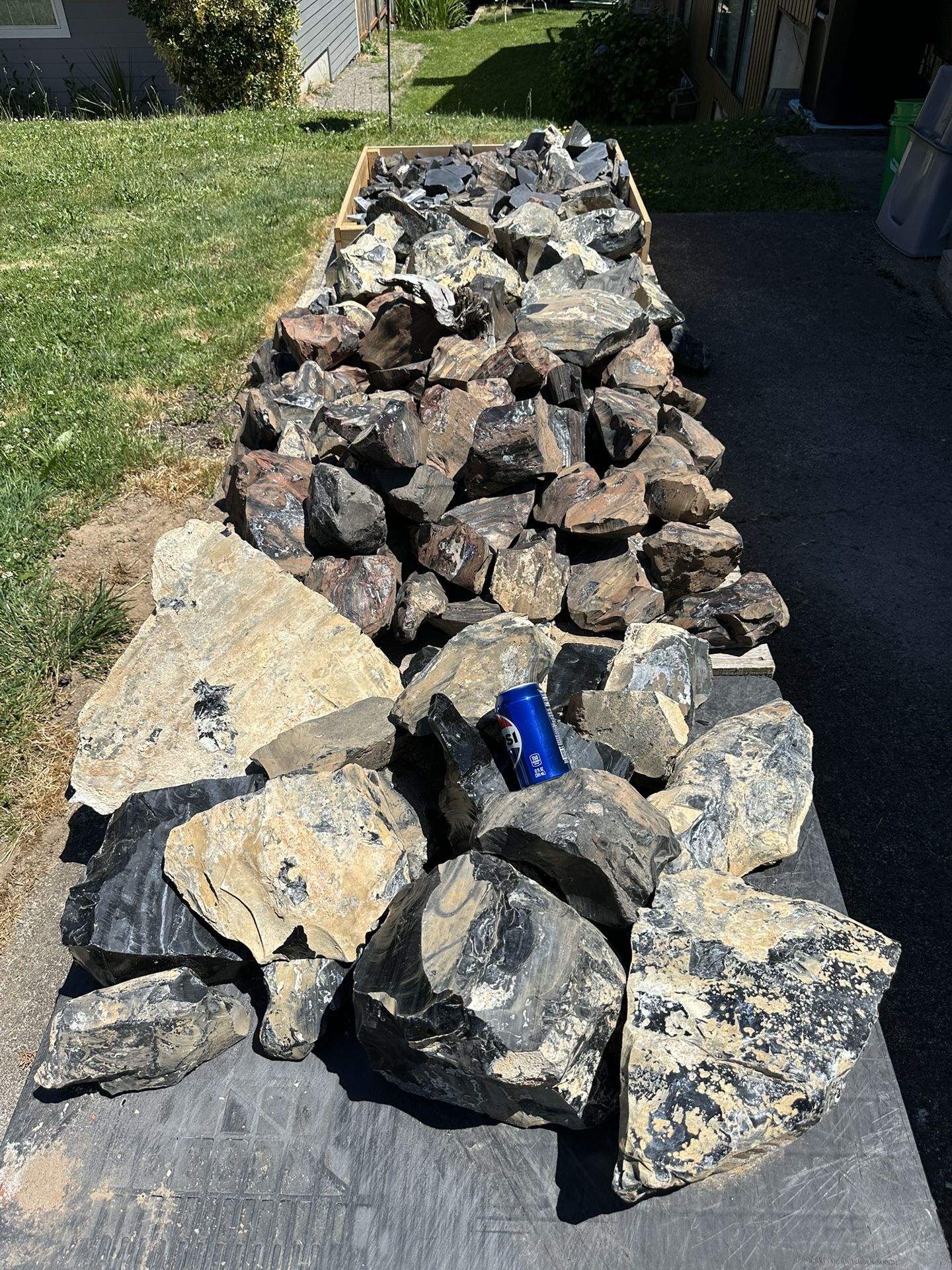 Obsidian Rock