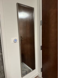 6-Foot Full-Length Wood Framed Mirror – Excellent Condition