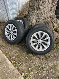 Toyota Camry Wheels