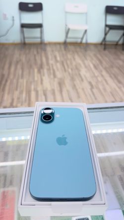 iPhone 16