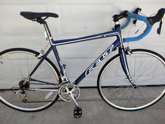 Felt Z100 hybrid road bike.. aluminum 56cm