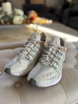 Nike Exp X14 Size 8.5 Womens Used A03170-101