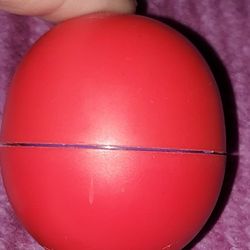 E.O.S LIP 