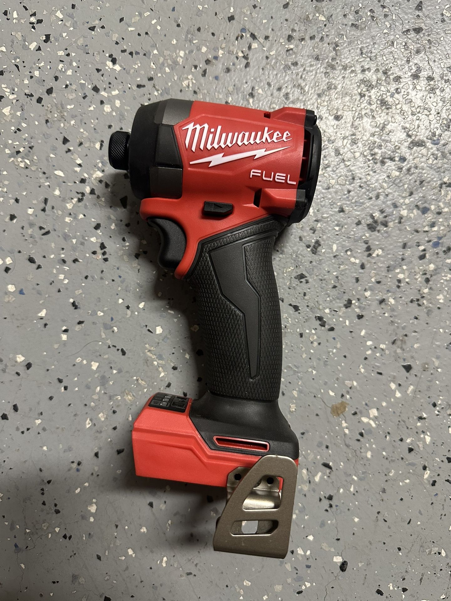 Milwaukee Fuel M18 Impact Driver Drill