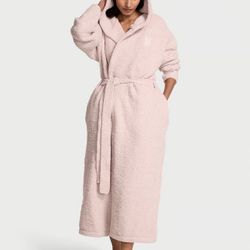 Victoria Secret Hooded Long Robe Size XL/ XXL