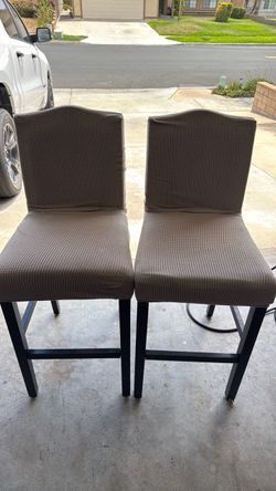 Bar Chairs/Stools