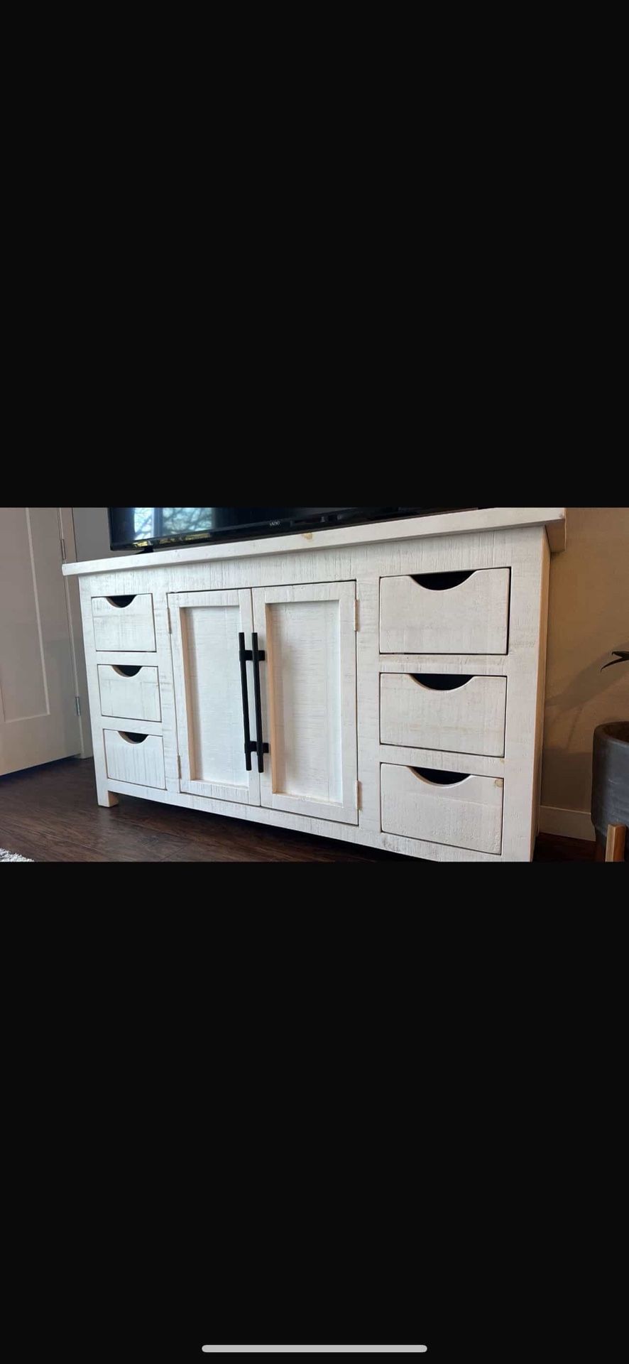 Living/dining room console or sideboard!!