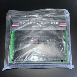 Tommy Hilfiger Black Leather Wallet!