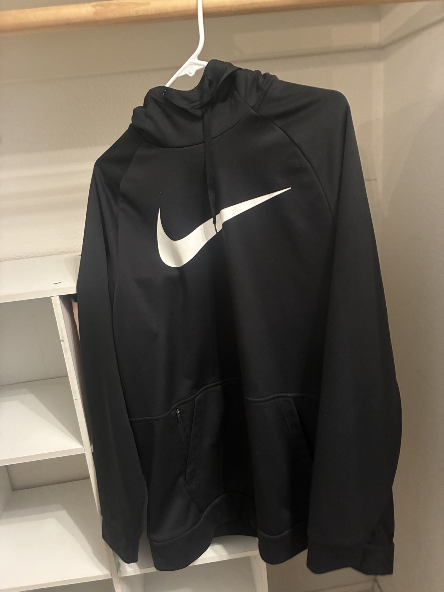Nike Hoodie Size L