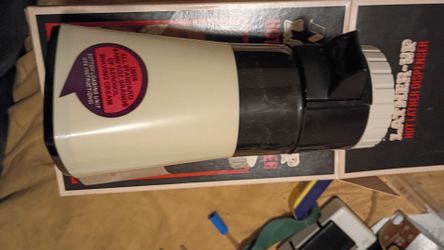 Collectible vintage shaving cream warm