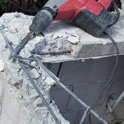 Milwaukee Jack Hammer