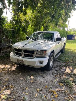 2011 Dodge Dakota