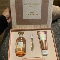 Coach Dream Sunset Perfume Set