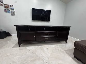 Solid wood tv console