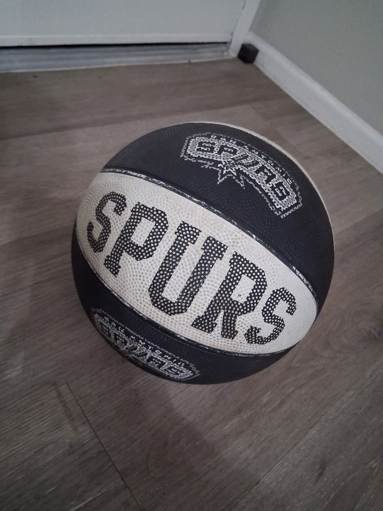 Spurs Basketball