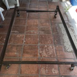 Metal Bed Frame 