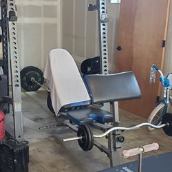 Nautilus Bench Squat Curl Rack