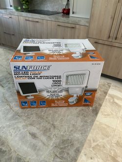 NEW / OPEN BOX | Sunforce Solar Motion Security Light (1500 Lumens)