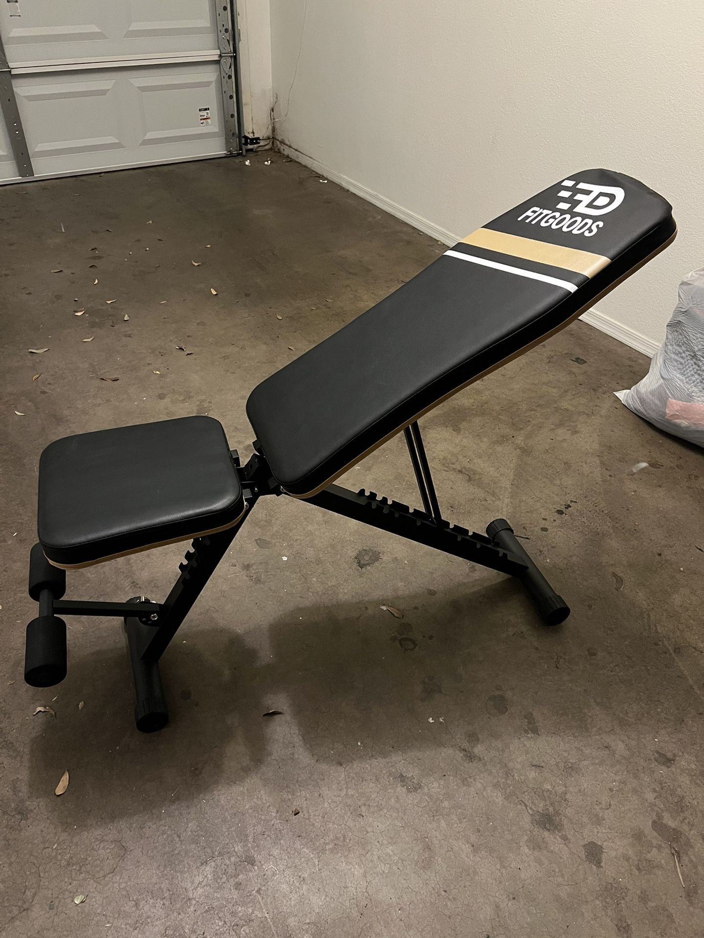 Compact Gym Bench