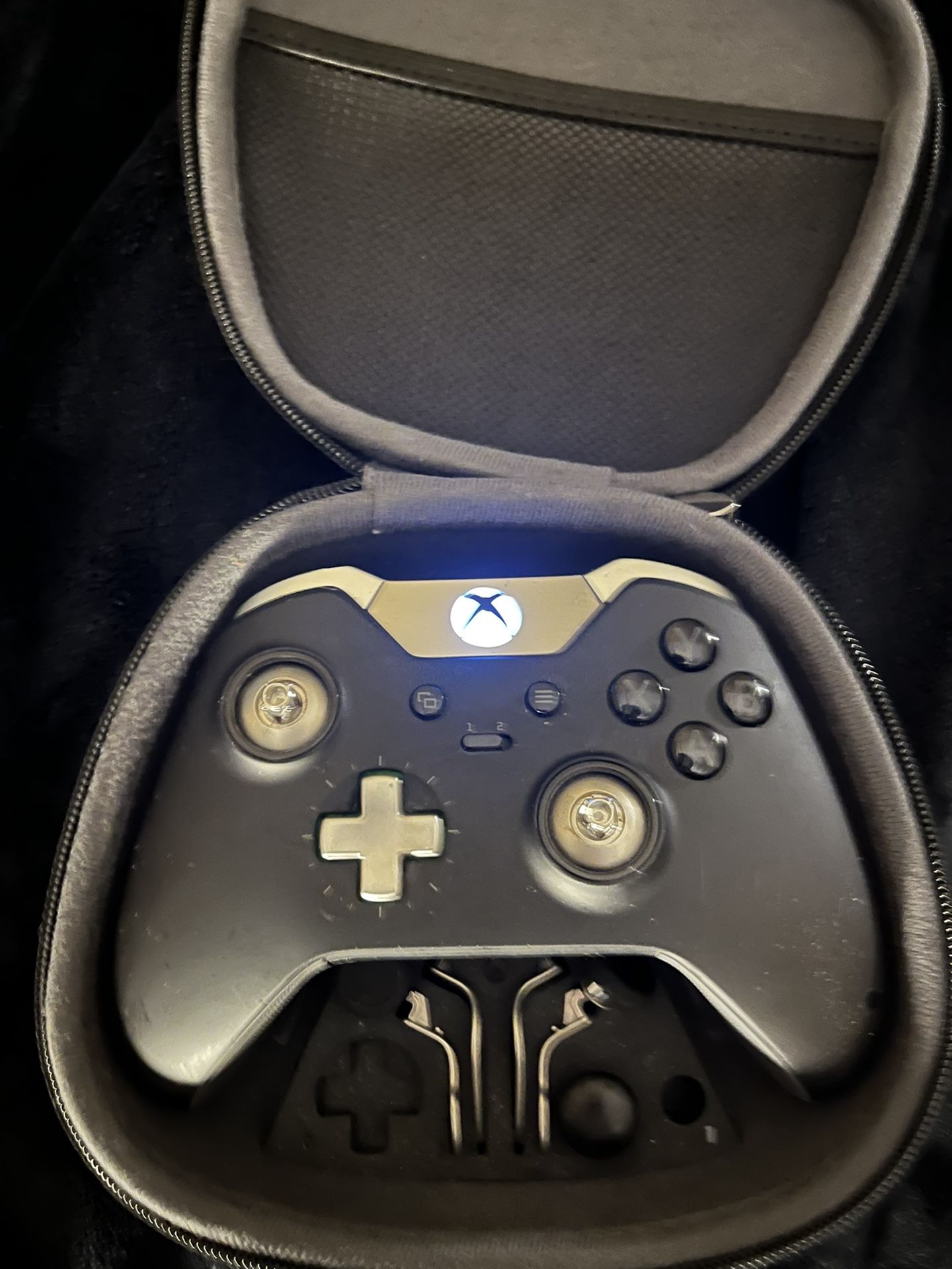 elite xbox controller for Sale in Clovis, CA OfferUp