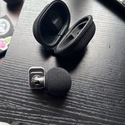 Shure MOTIV MV88 iOS Digital Stereo Condenser Microphone 2015 - Present - Black