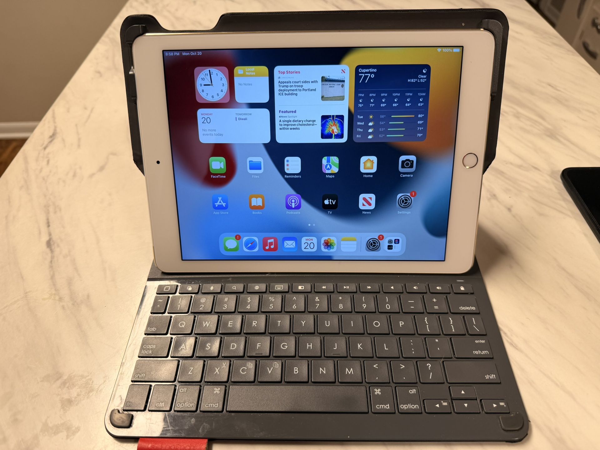 iPad Air 2 64GB Gold WiFi + Cellular