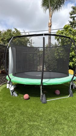 Trampoline